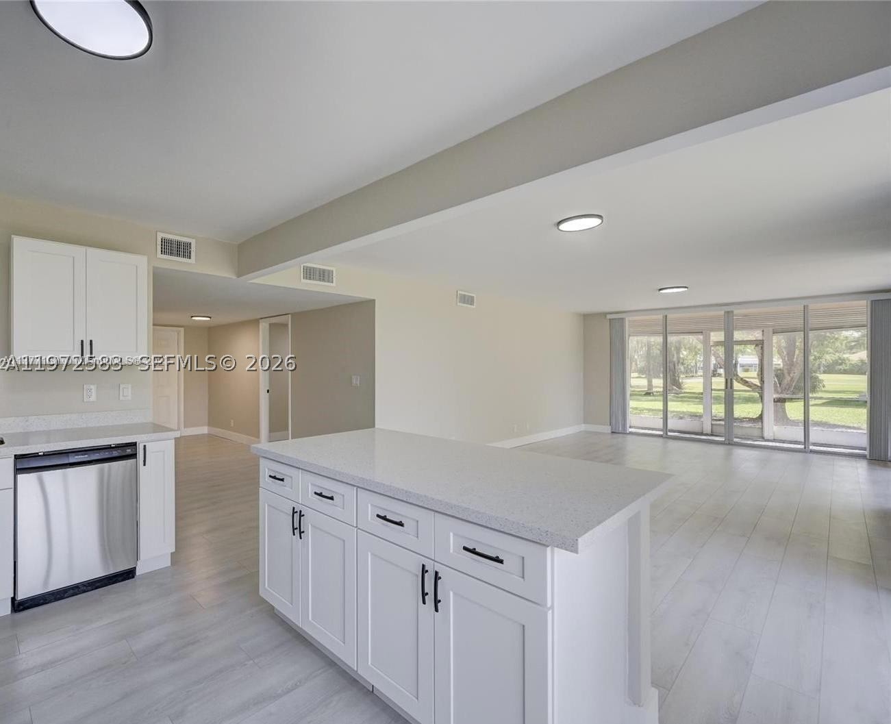 7582 NW 86th Ter 104 Property Photo 1