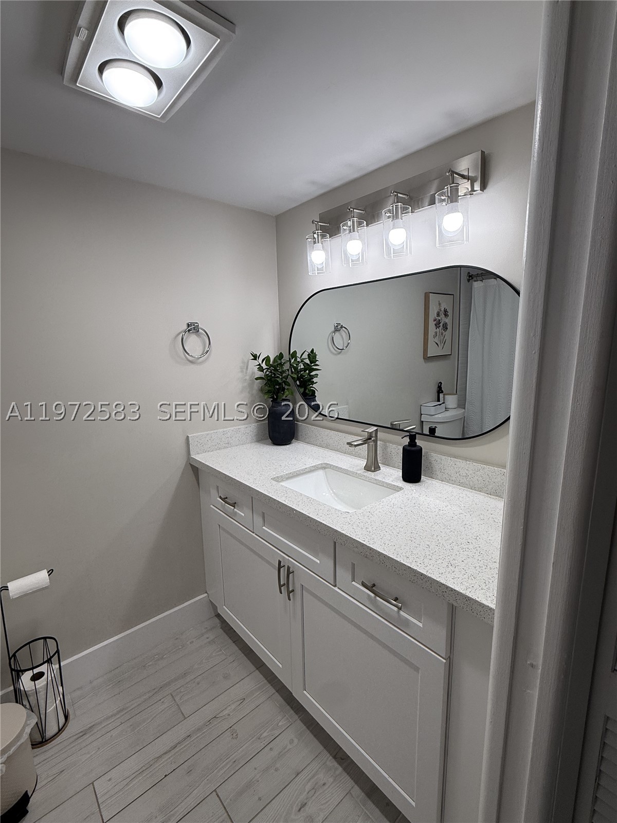 7582 Nw 86th Ter 104 Property Photo 15