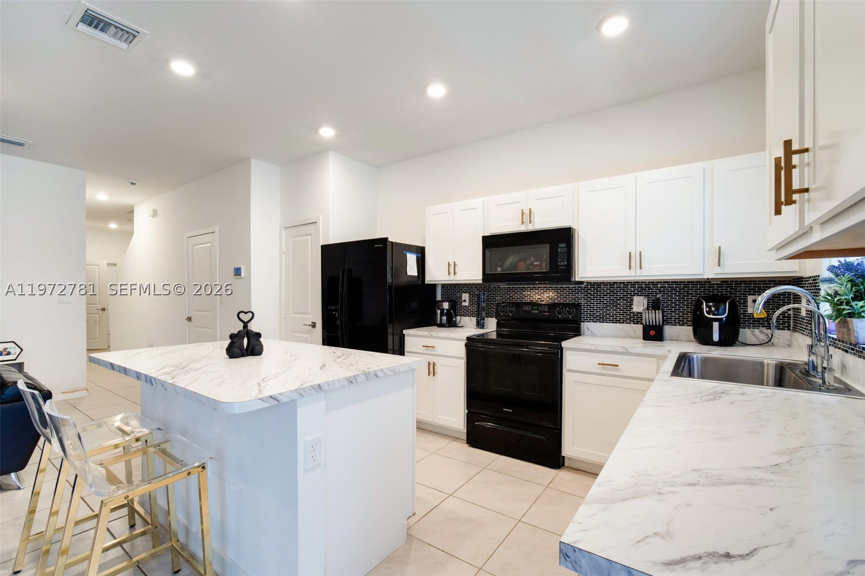 1181 Sw 7th Ct 1181 Property Photo 6
