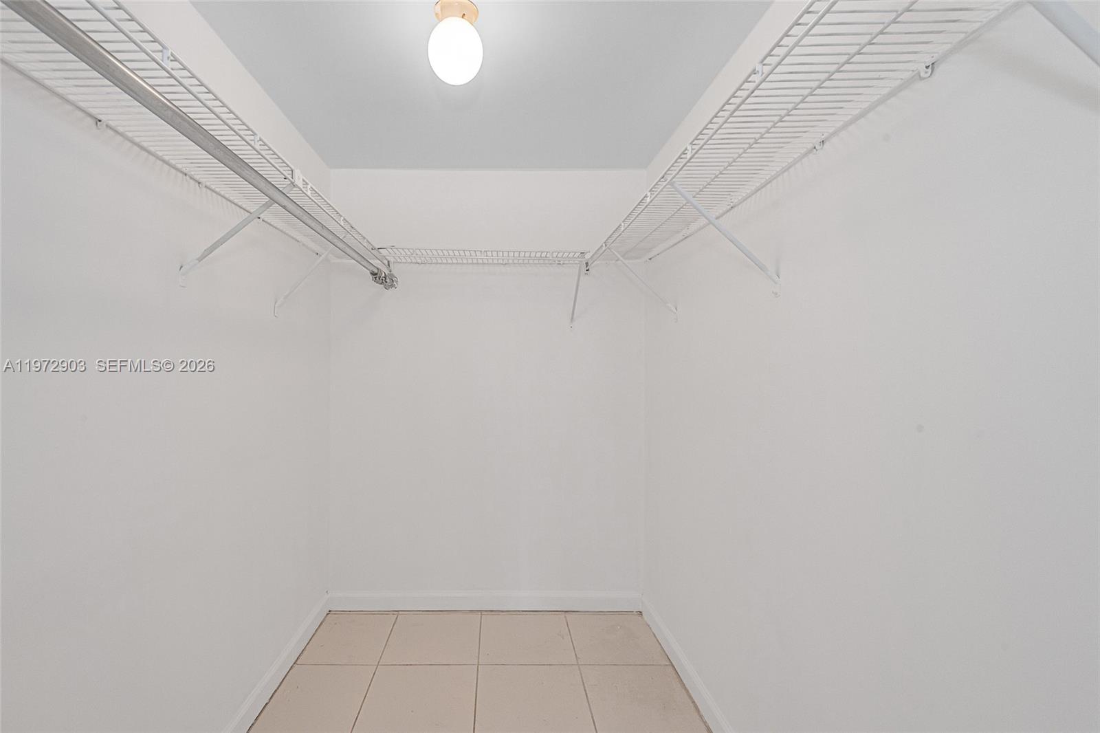 555 Ne 15th St 603 Property Photo 22