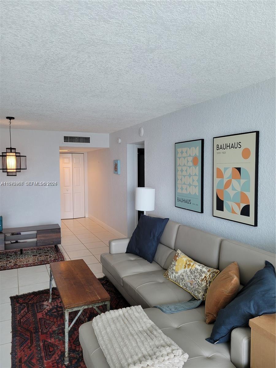 2655 Collins Ave 1404 Property Photo 11