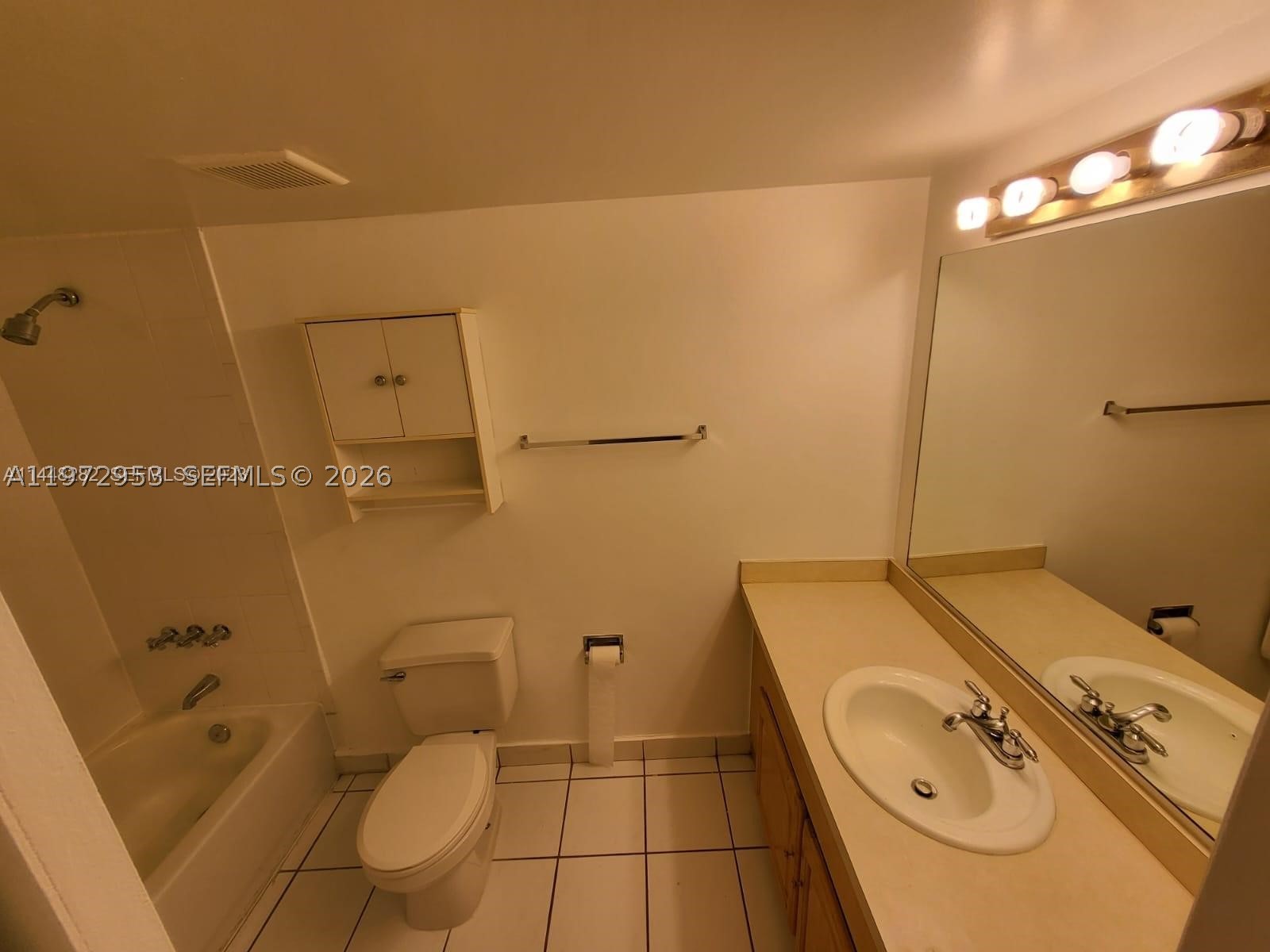 455 S Pine Island Rd 410c Property Photo 28