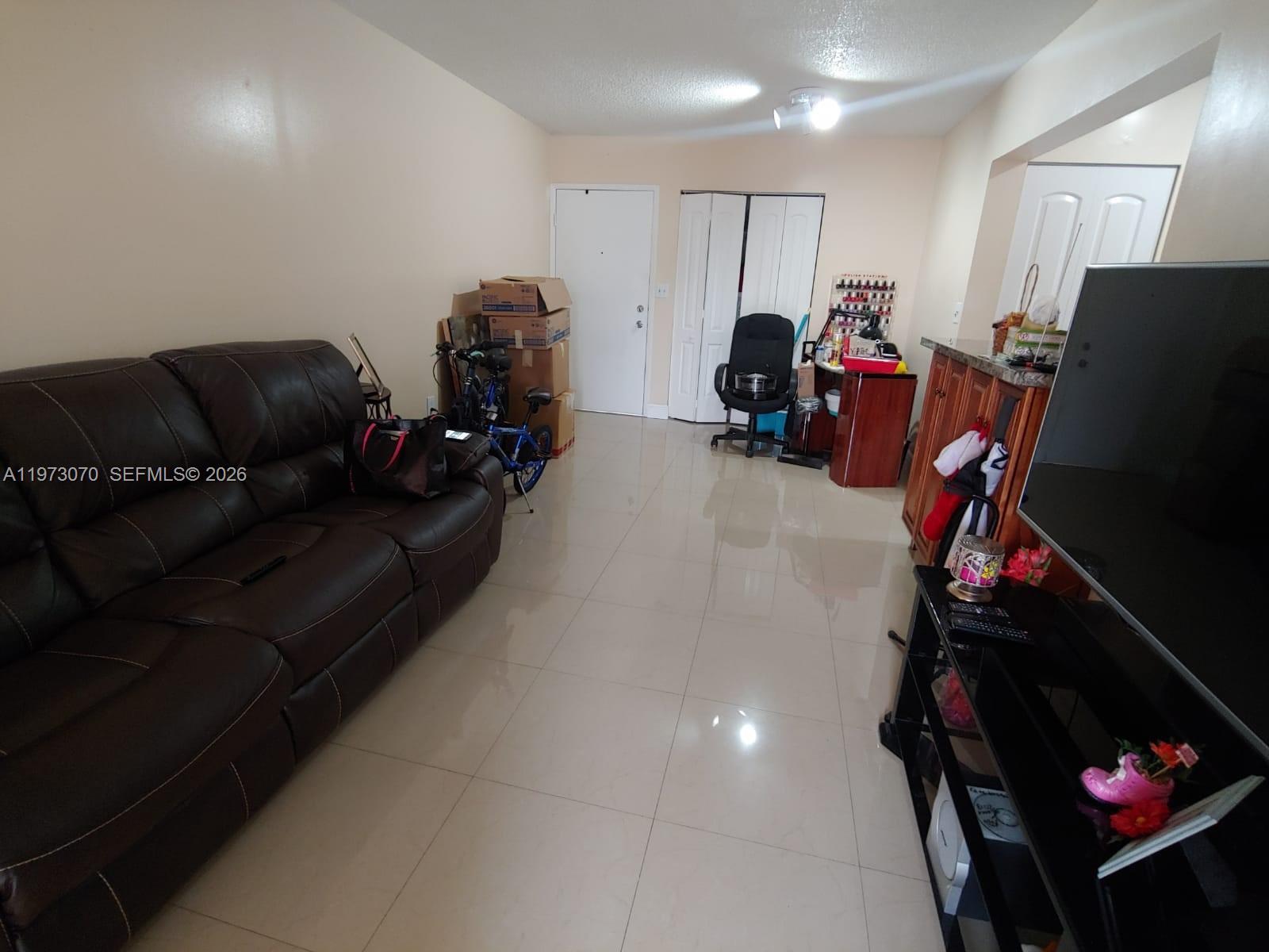 690 W Park Dr 2-204 Property Photo 22