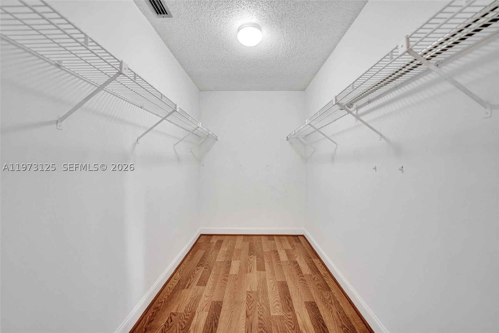 9340 Sw 61st Way B Property Photo 11