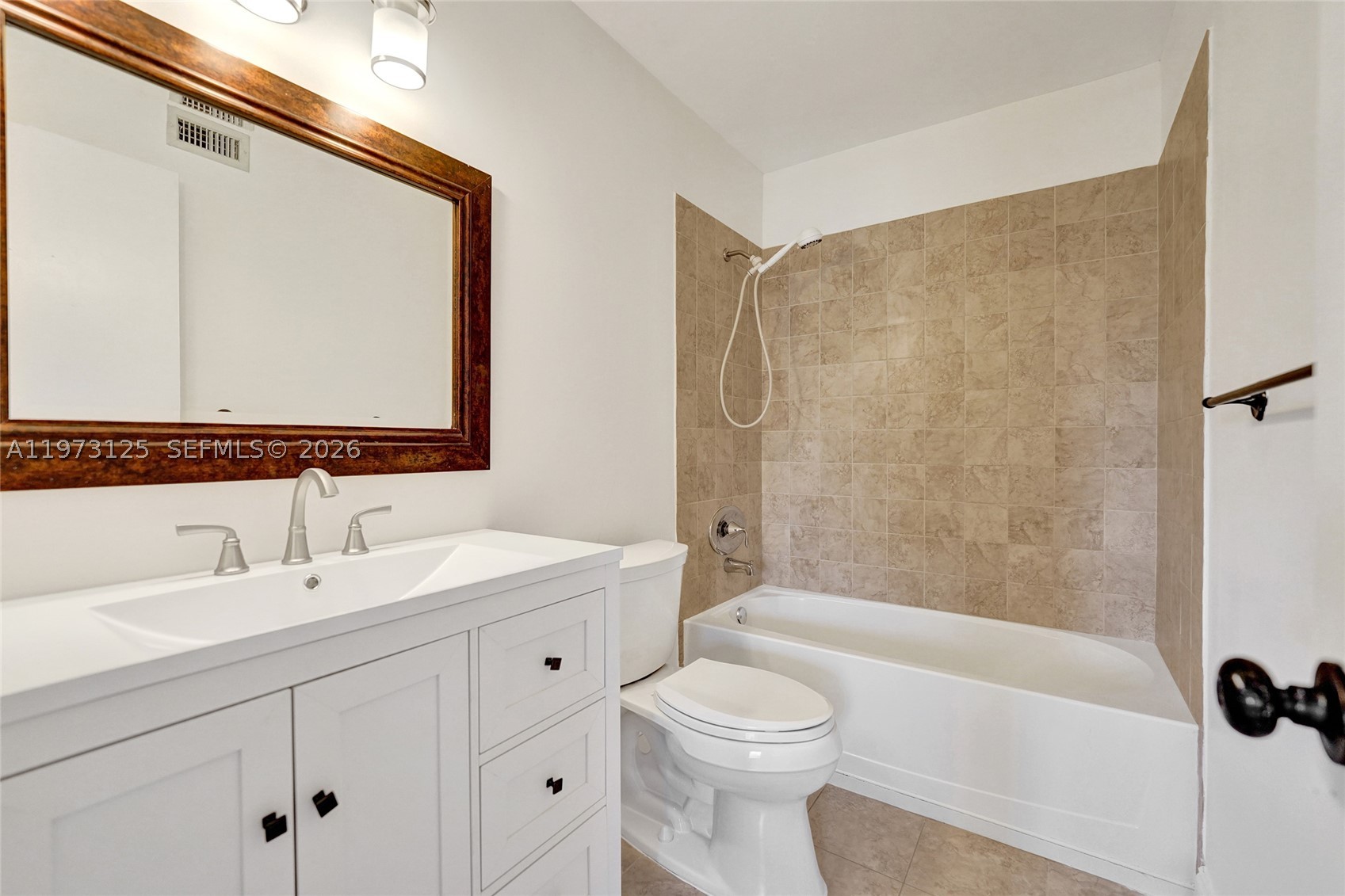 9340 Sw 61st Way B Property Photo 12