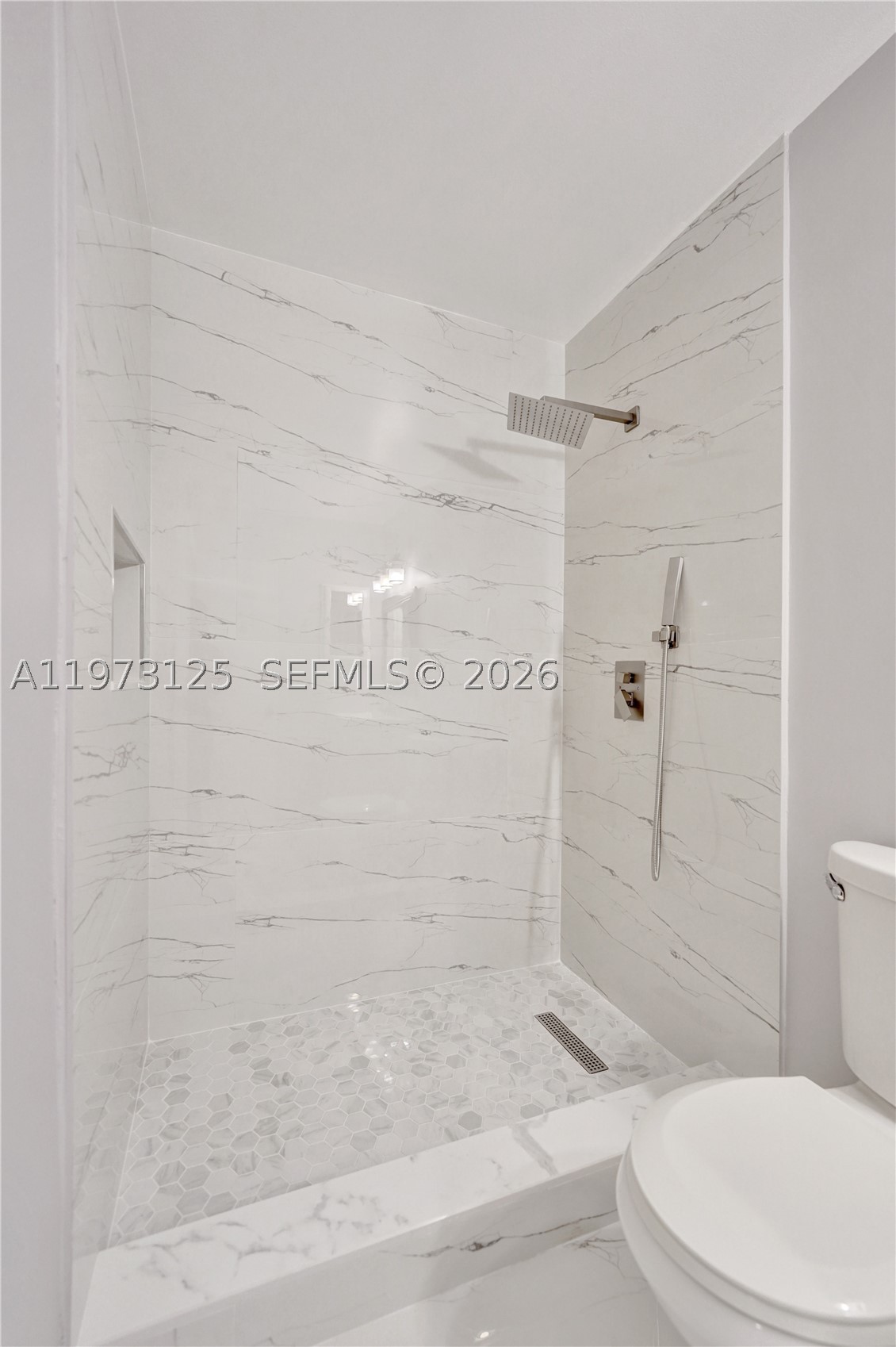 9340 Sw 61st Way B Property Photo 16
