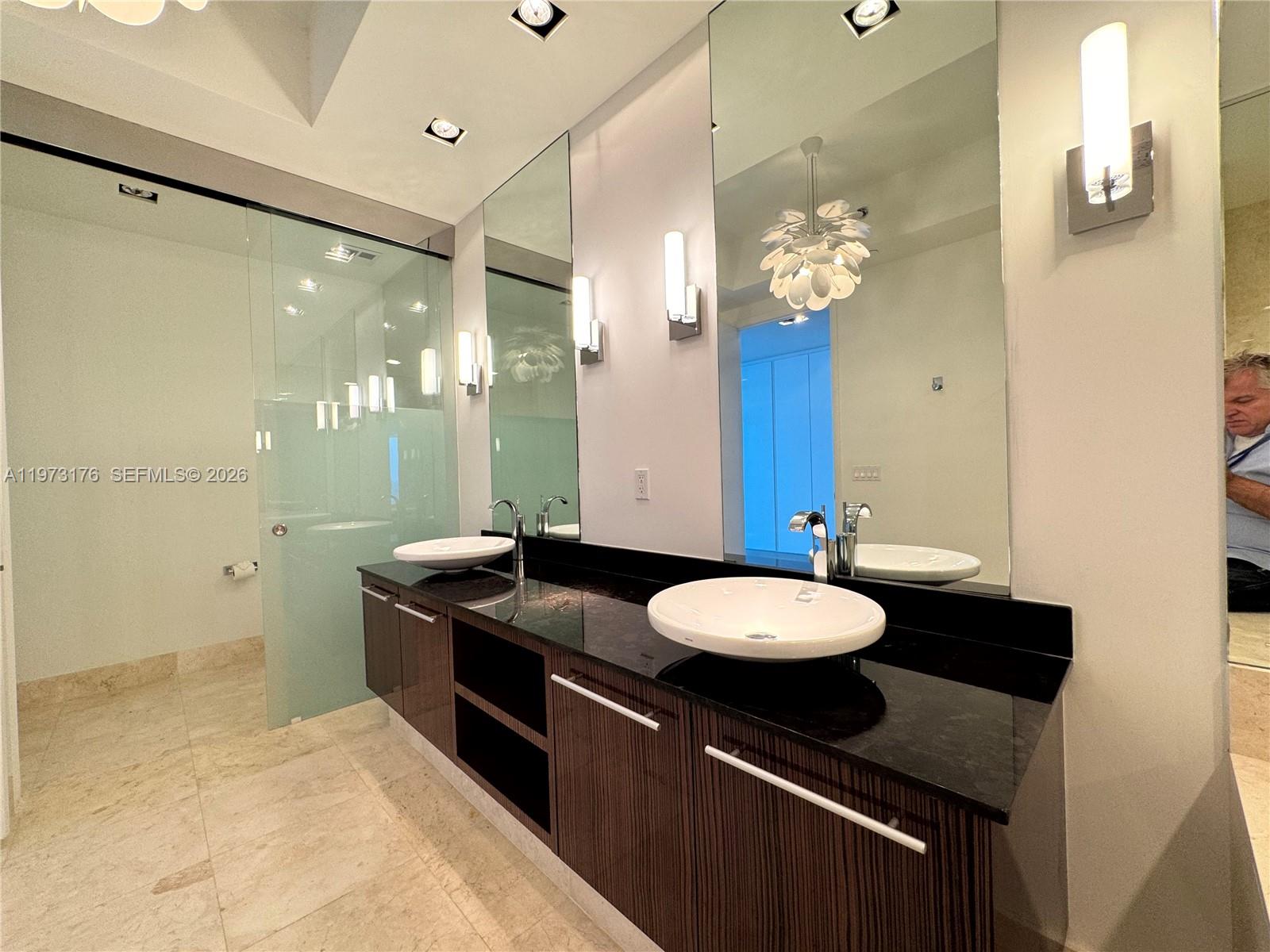2711 S Ocean Dr 3404 Property Photo 18