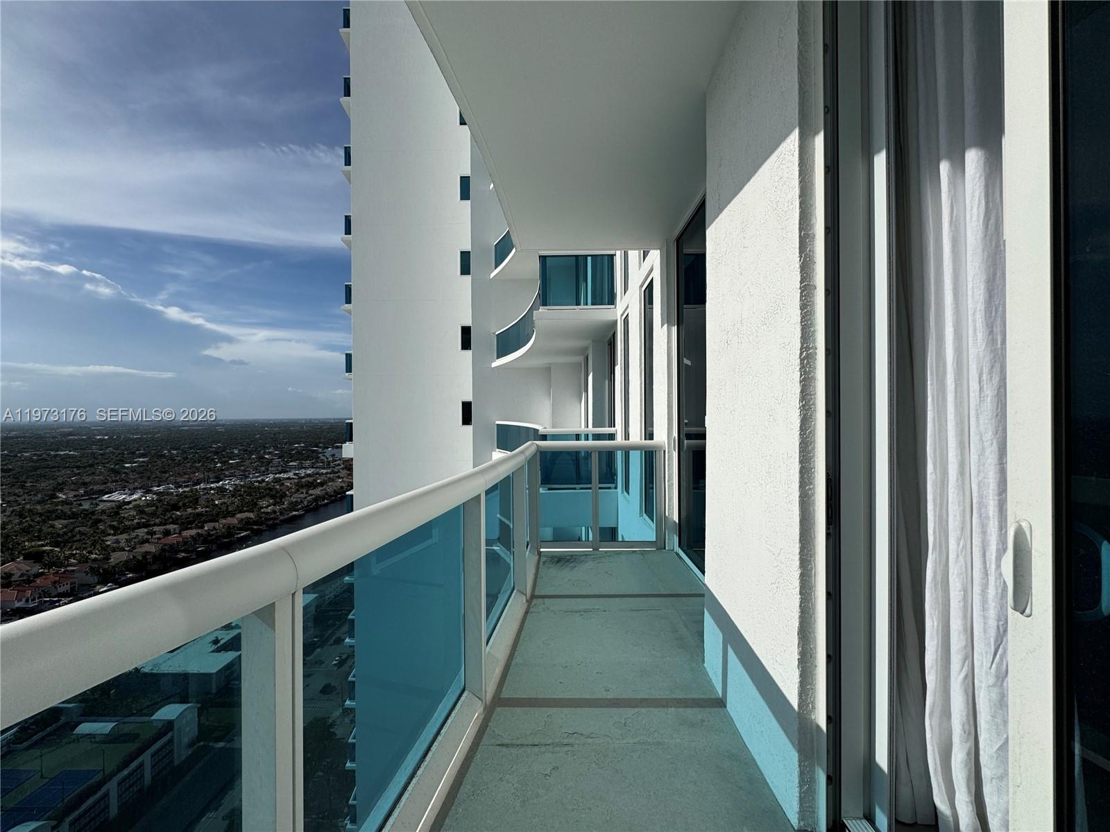 2711 S Ocean Dr 3404 Property Photo 22