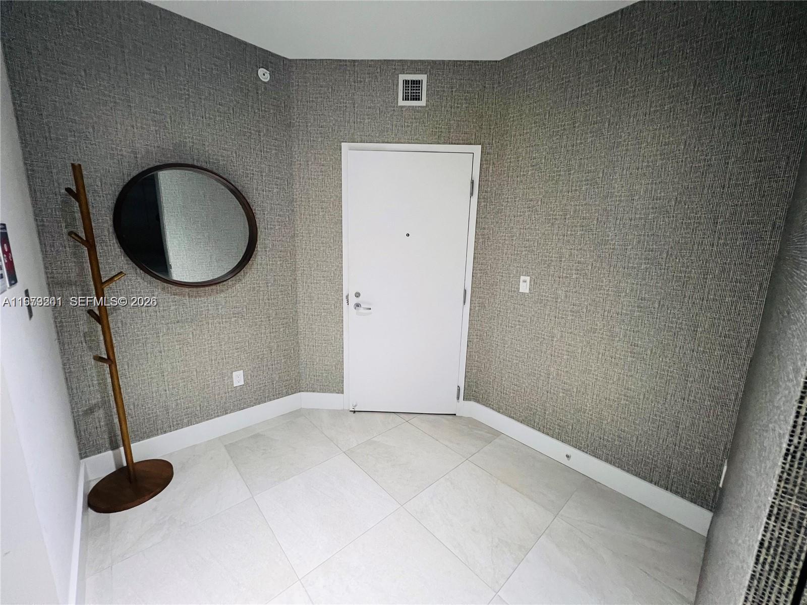 16385 Biscayne Blvd 421 Property Photo 20