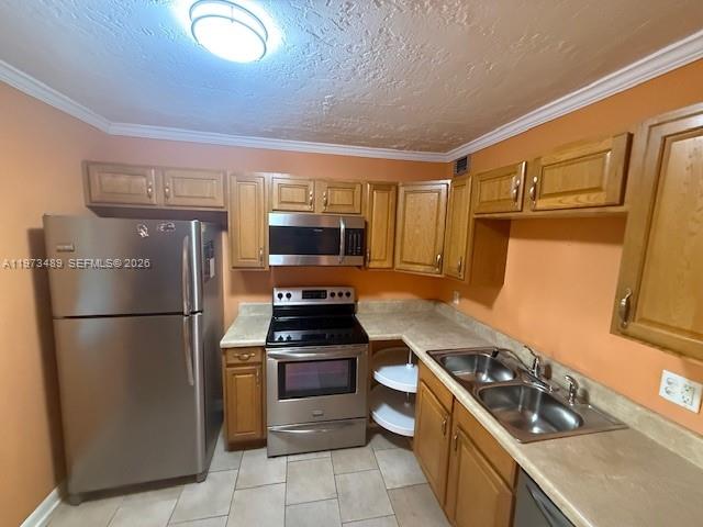2801 Somerset Dr 105 Property Photo 3