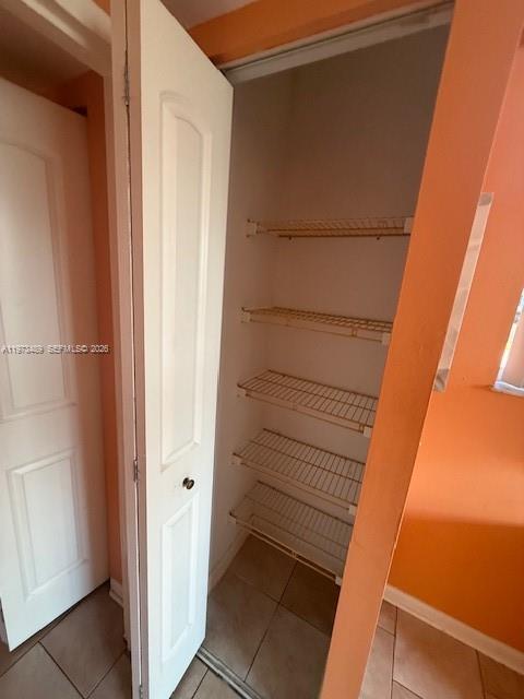 2801 Somerset Dr 105 Property Photo 11