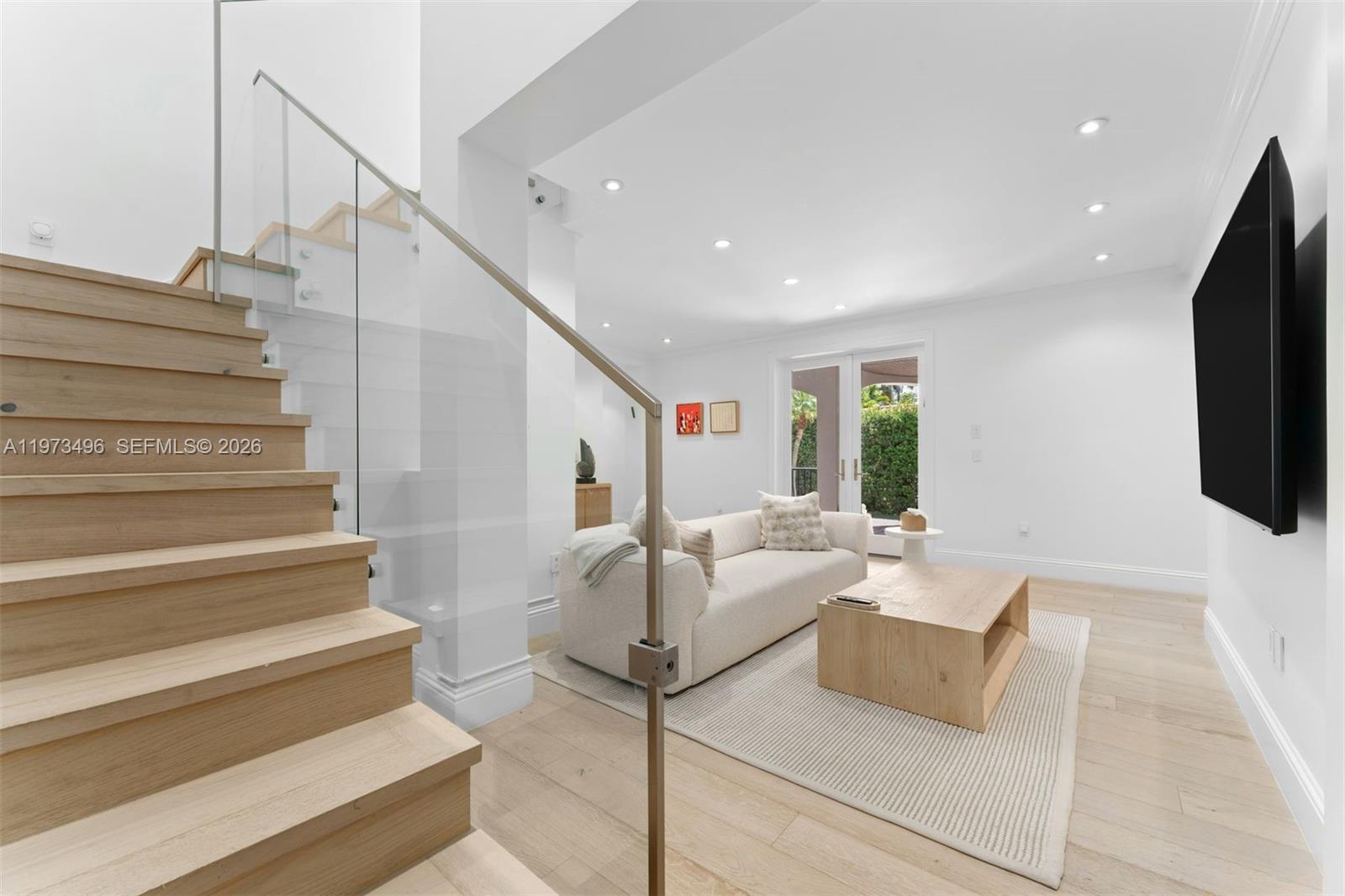 1210 95th Street Property Photo 10