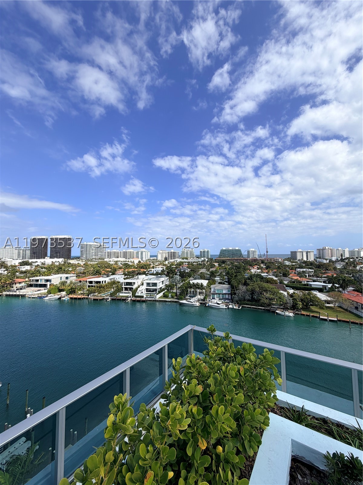 9221 E Bay Harbor Dr 309 Property Photo 31
