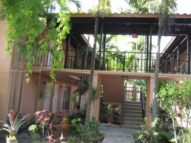 10832 N KENDALL DR U-6 Property Photo 1