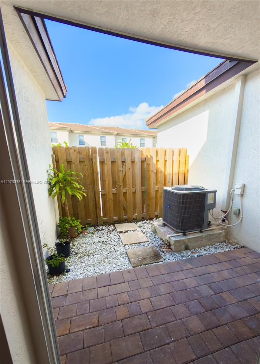 26486 Sw 148th Ct Property Photo 11