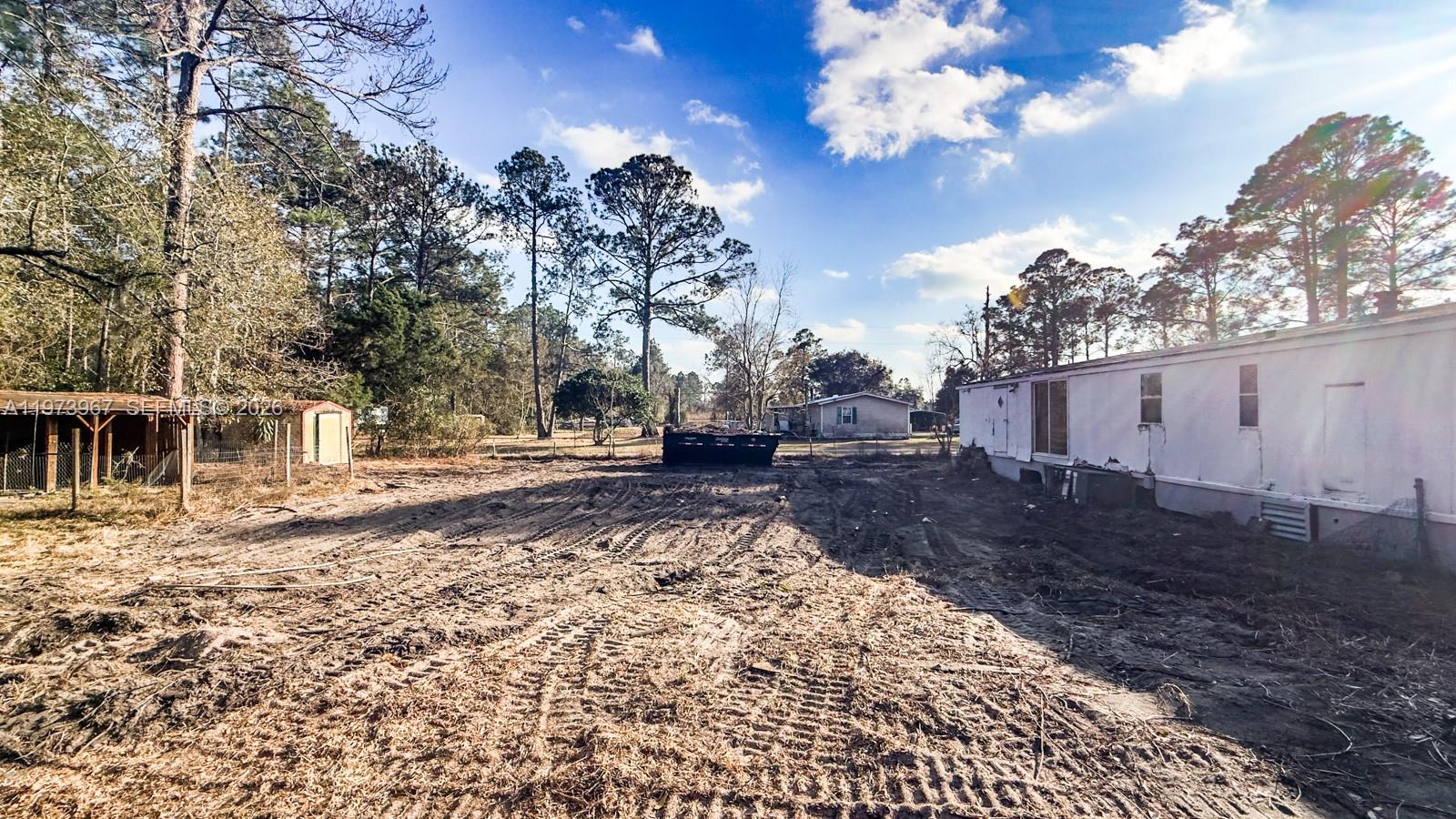 124 Cypress Dr Property Photo 3