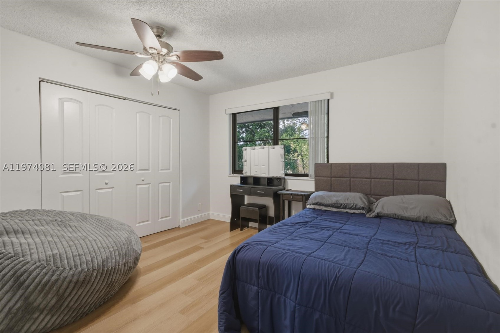 9853 Riverside Dr 8-24 Property Photo 10