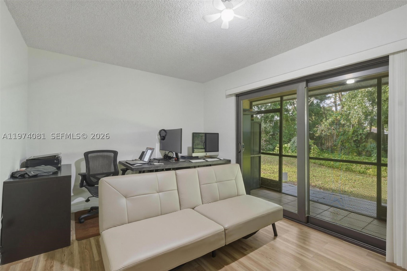 9853 Riverside Dr 8-24 Property Photo 19