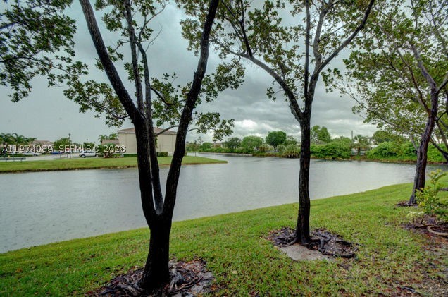 A11974089 Property Photo 6