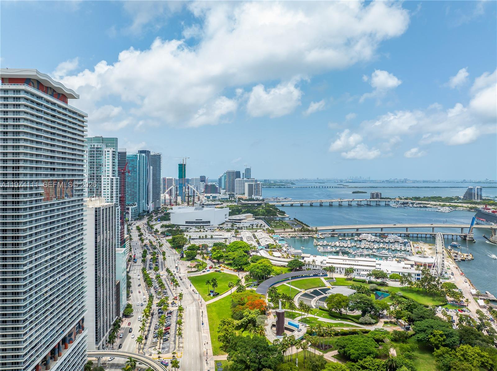 50 Biscayne Blvd 3106 Property Photo 3