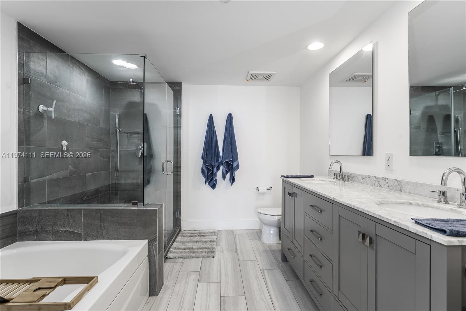 50 Biscayne Blvd 3106 Property Photo 11