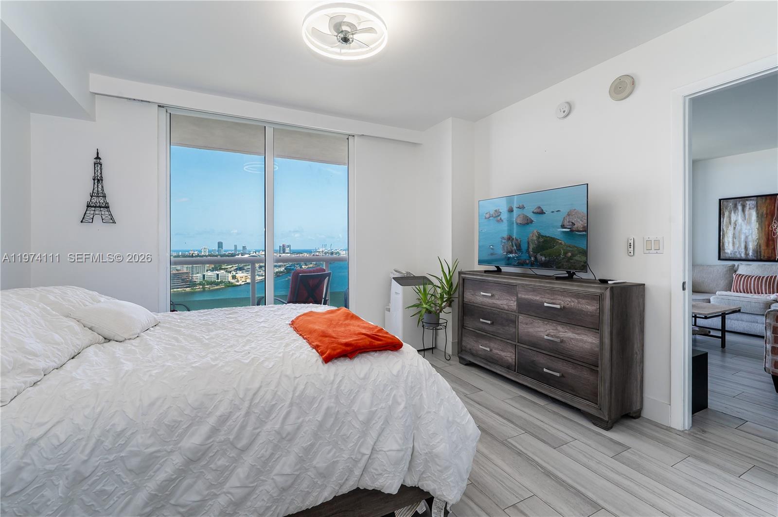 50 Biscayne Blvd 3106 Property Photo 20