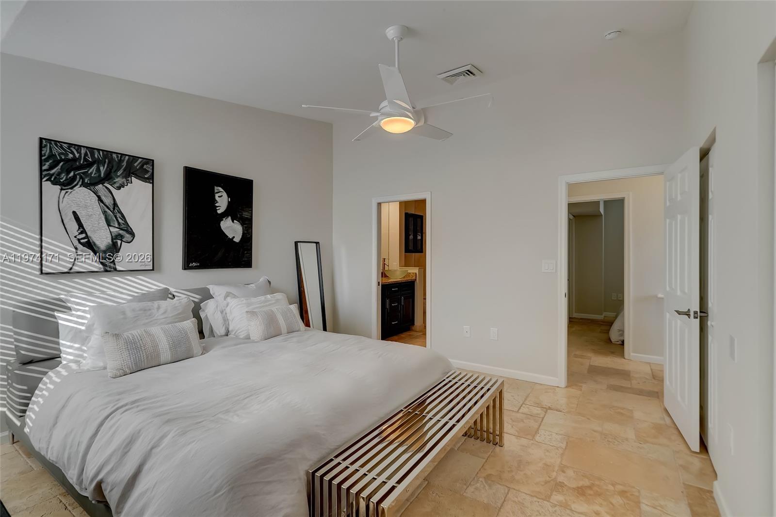2039 Oceanwalk Ter 401 Property Photo 8