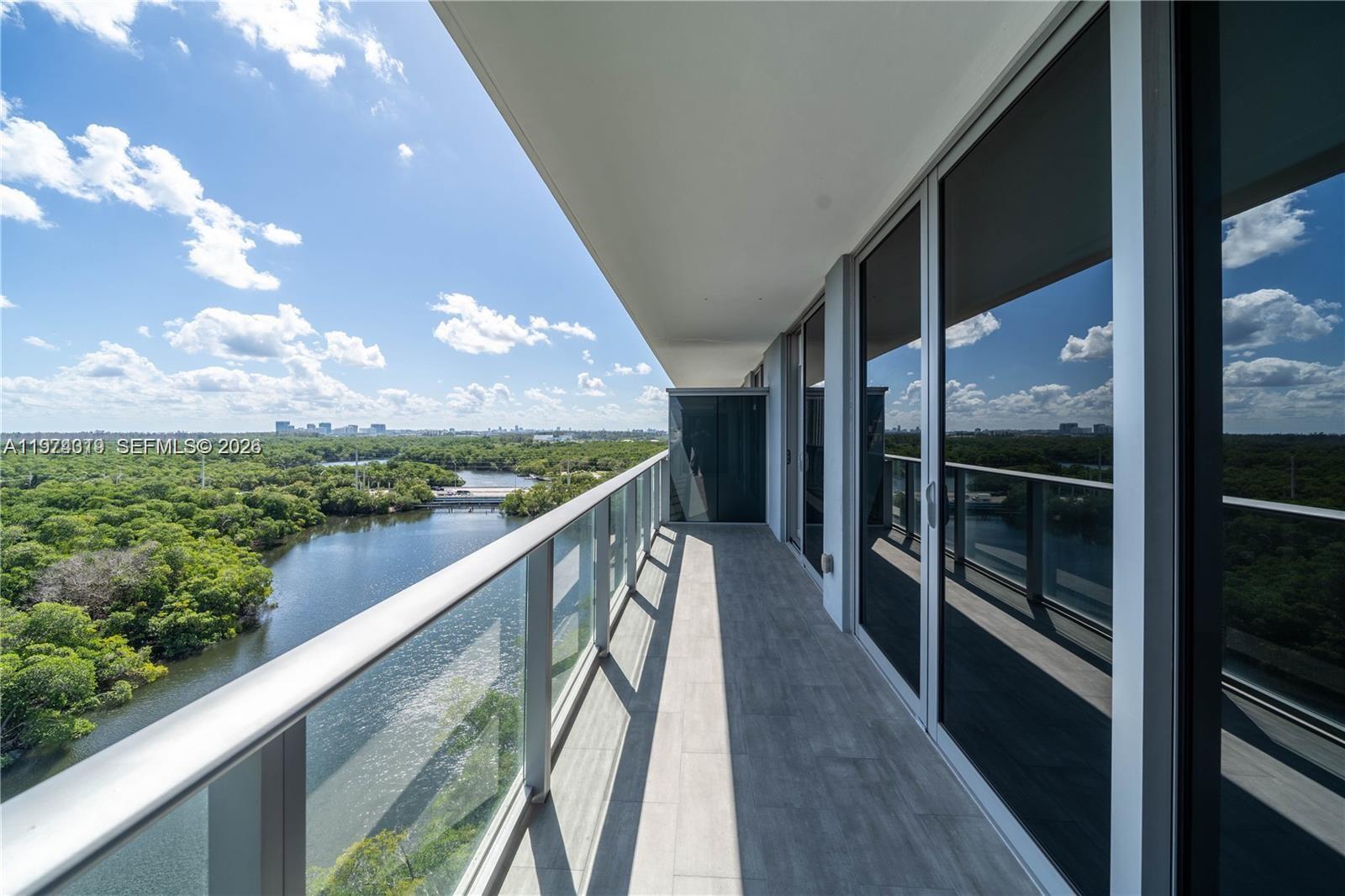 16385 Biscayne Blvd 1120 Property Photo 4