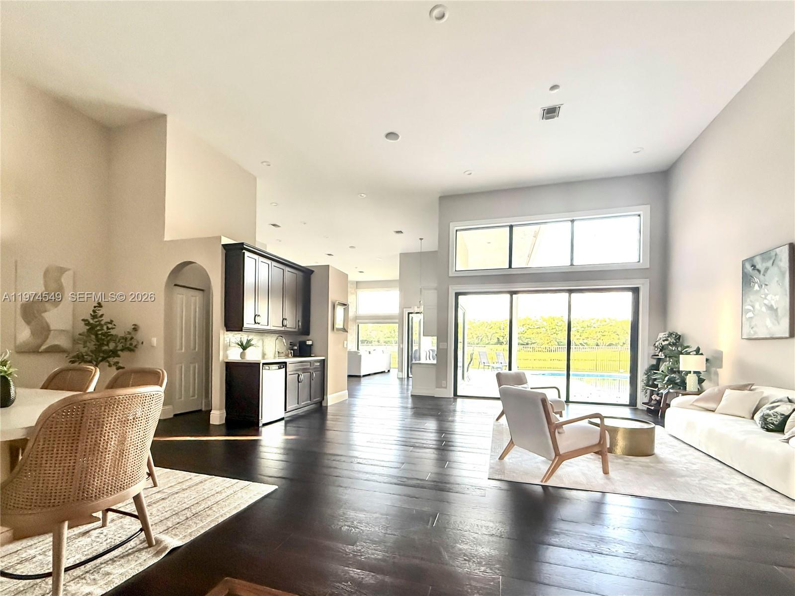 400 Alexandra Cir 0 Property Photo 11
