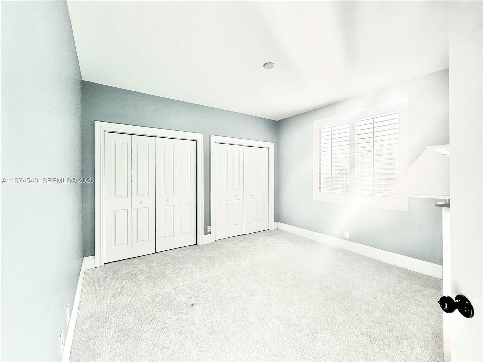 400 Alexandra Cir 0 Property Photo 68