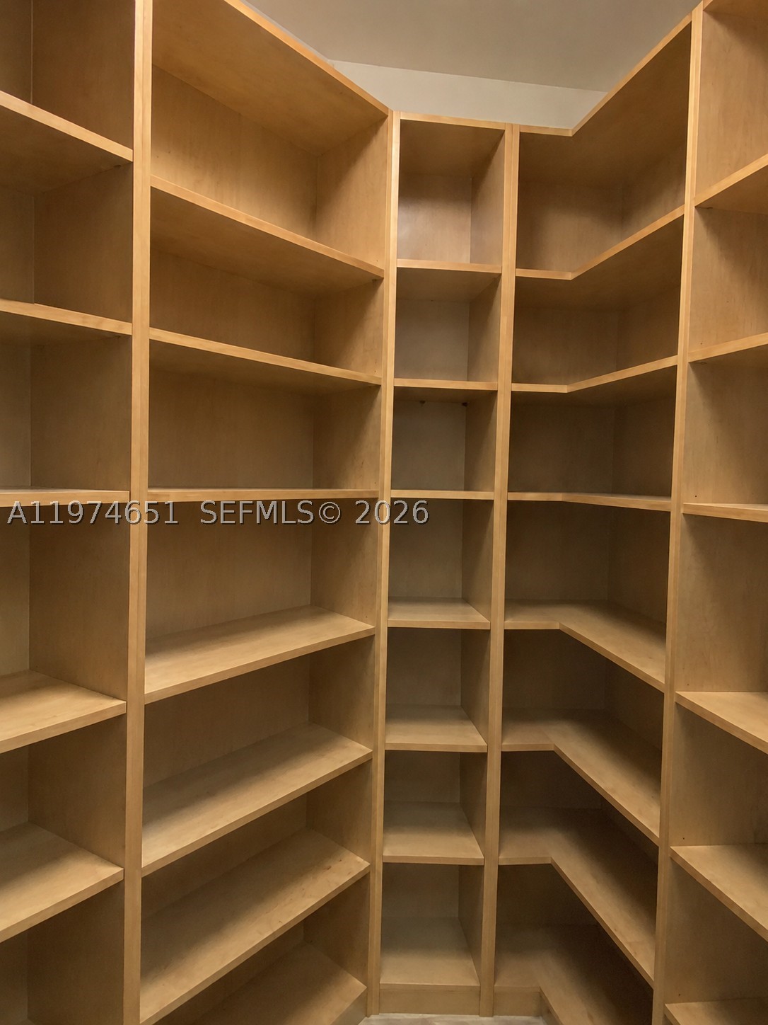 2503 Provence Cir Property Photo 19