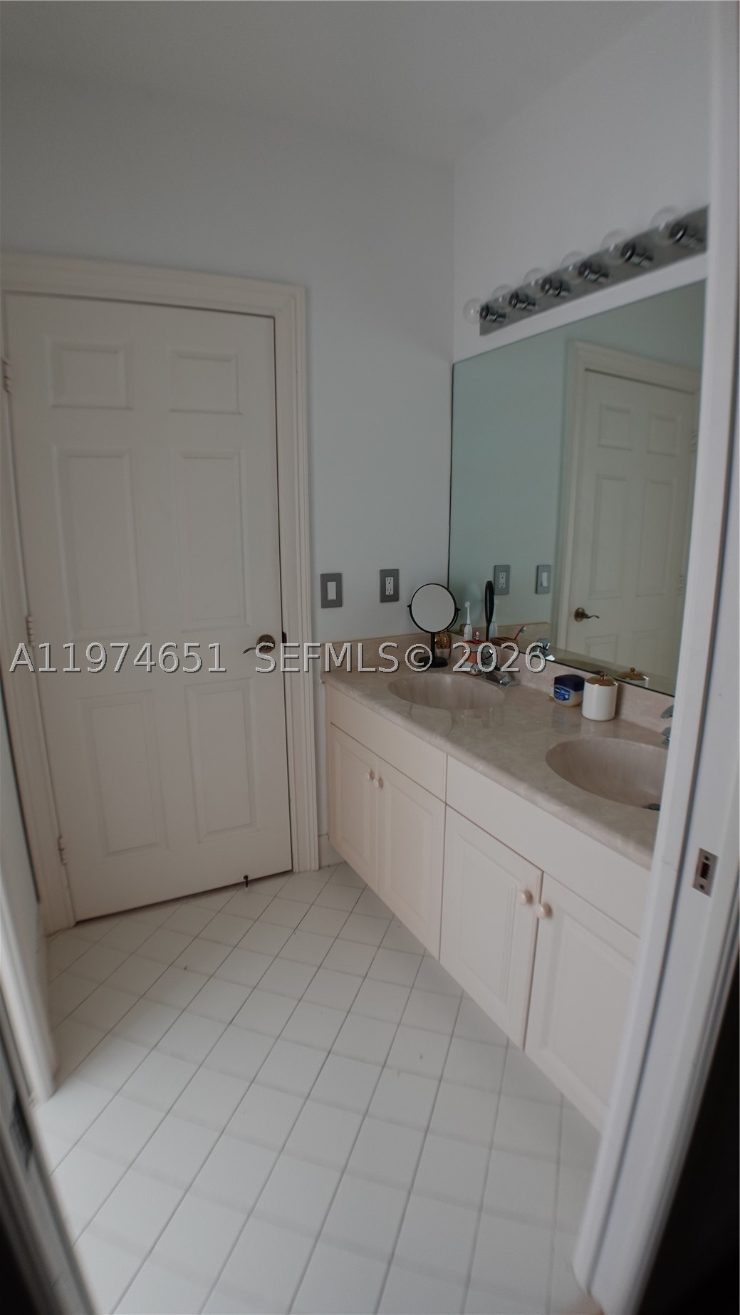 2503 Provence Cir Property Photo 60