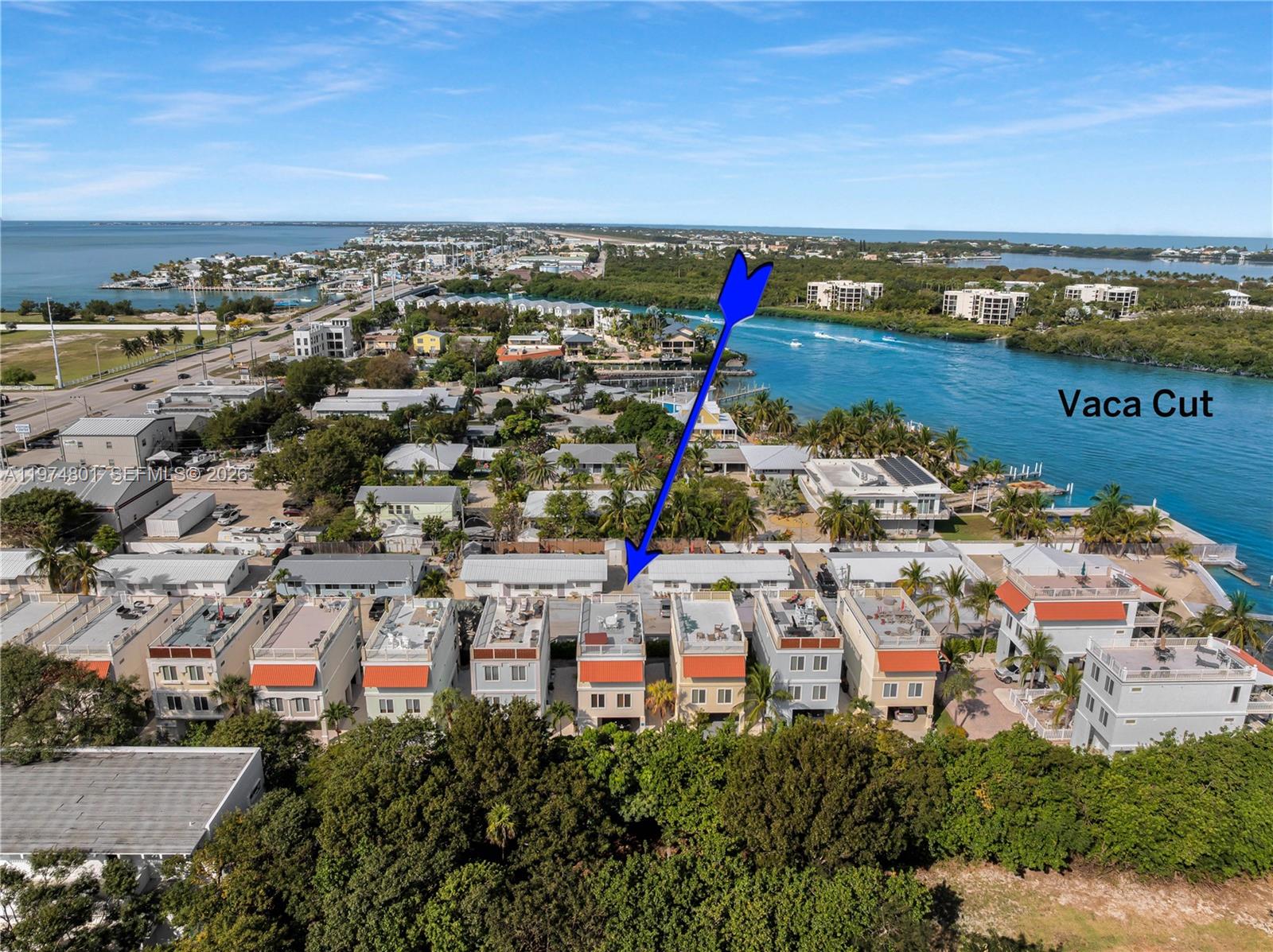 A11974801 Property Photo 4