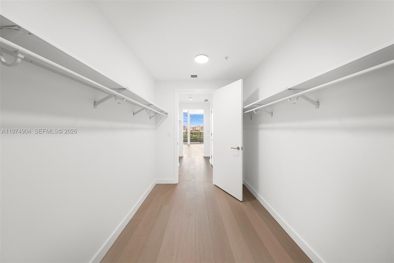 9201 E Bay Harbor Drive 805 Property Photo 11