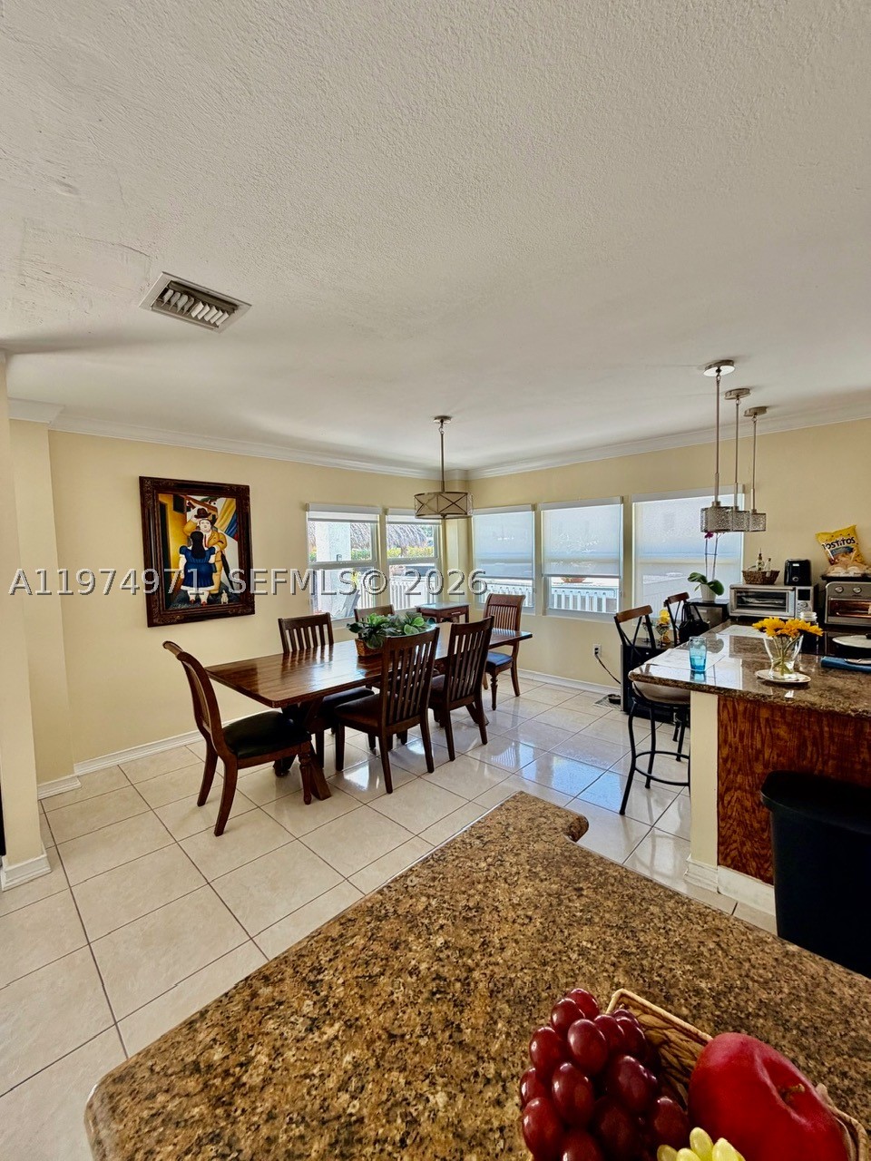 212 Banyan Ln Property Photo 10