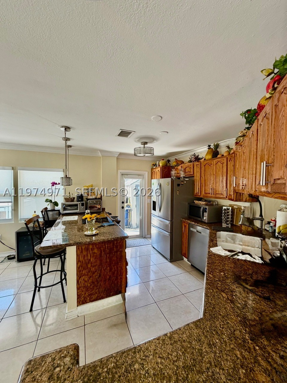 212 Banyan Ln Property Photo 12