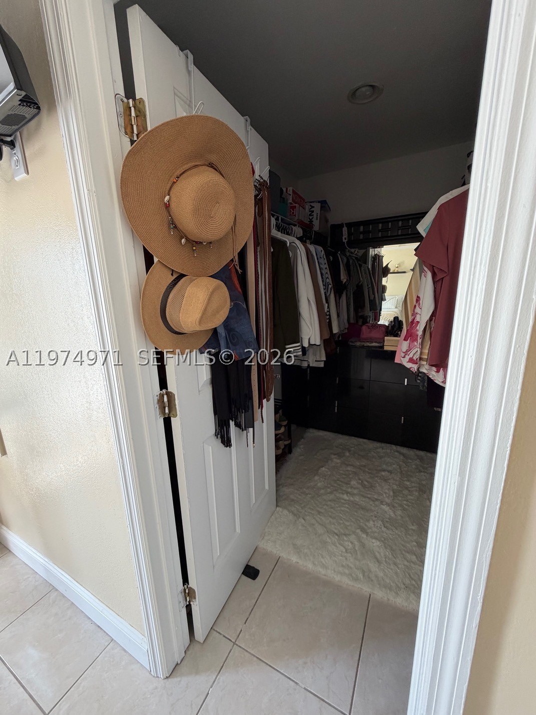 212 Banyan Ln Property Photo 21