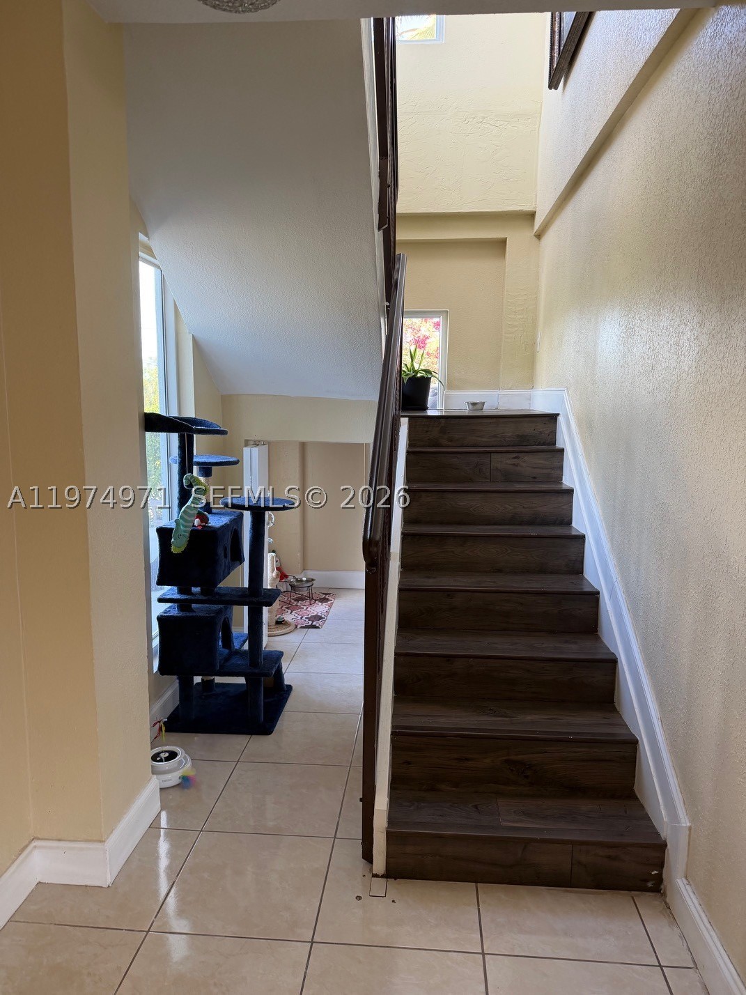 212 Banyan Ln Property Photo 40