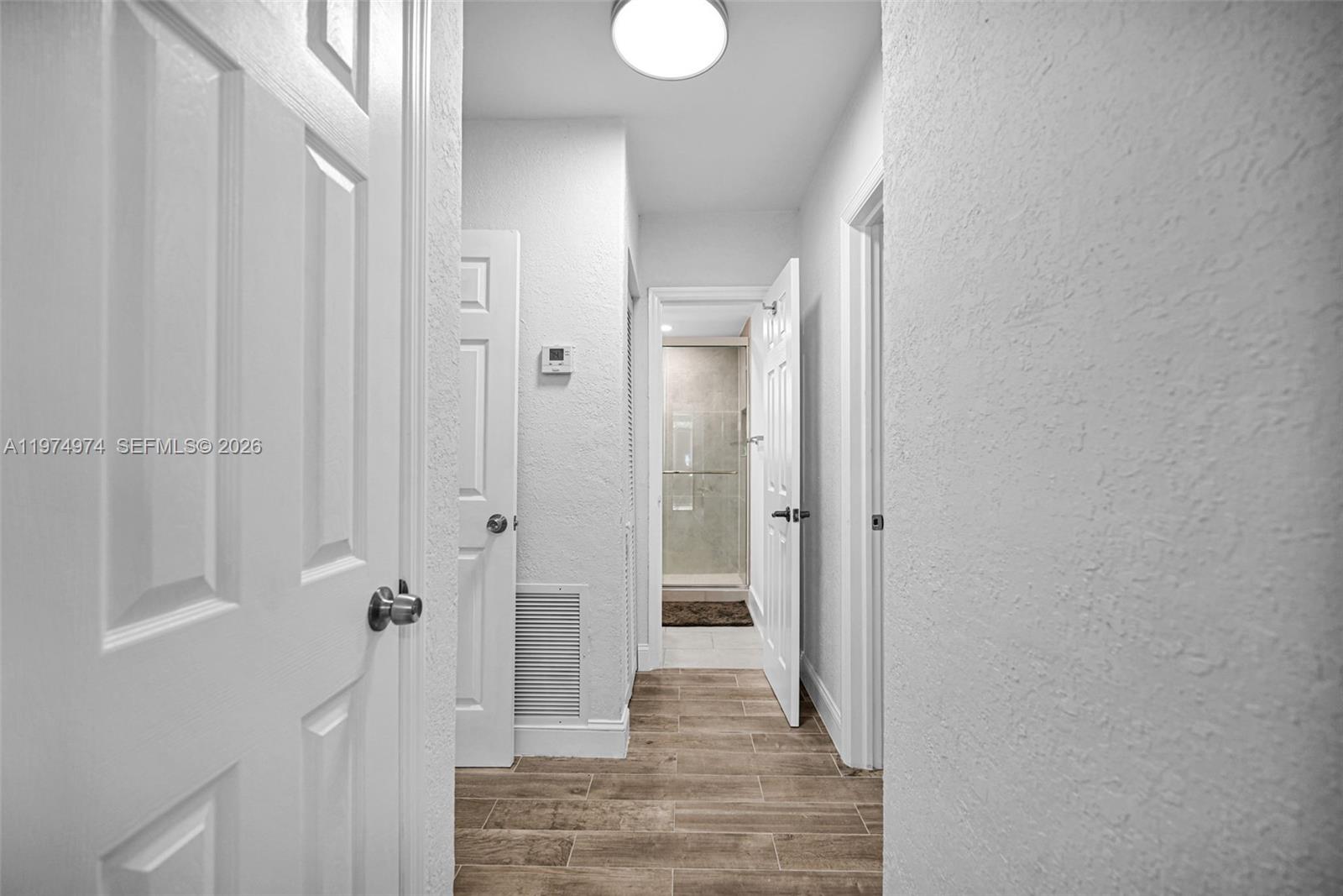 1021 Ne 82nd Ter Property Photo 12