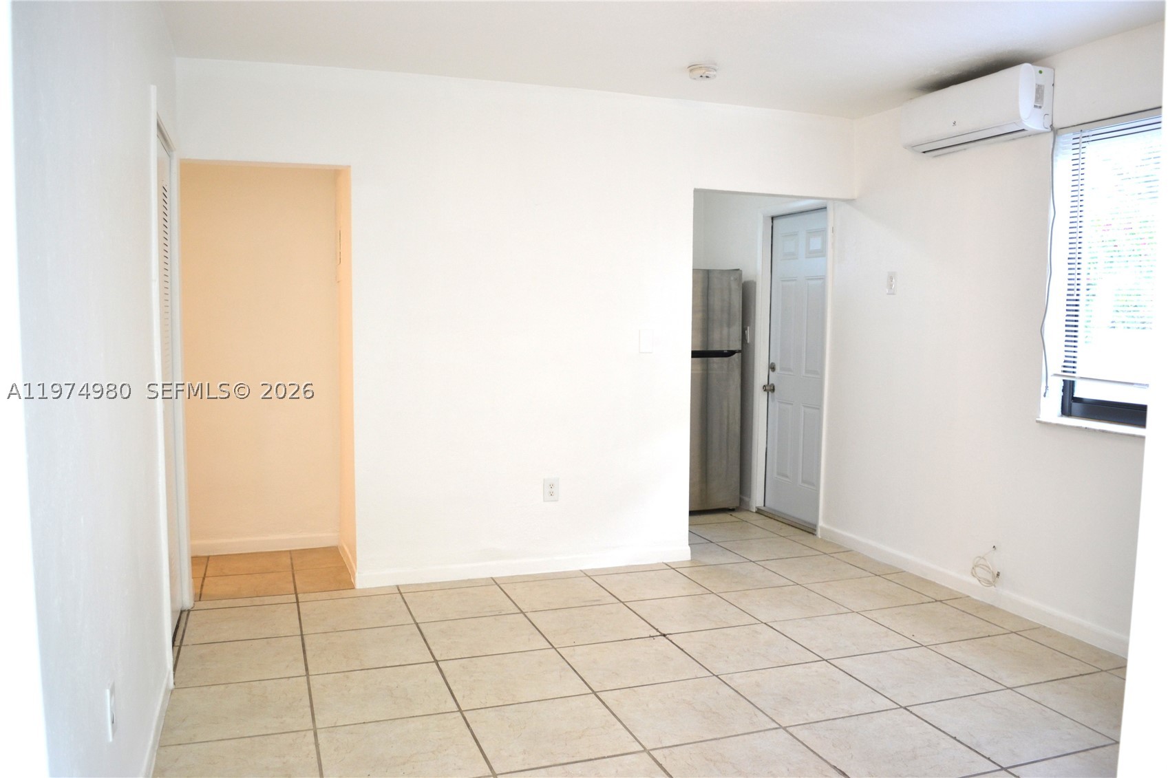 1035 Sw 4th St 2 Property Photo 3