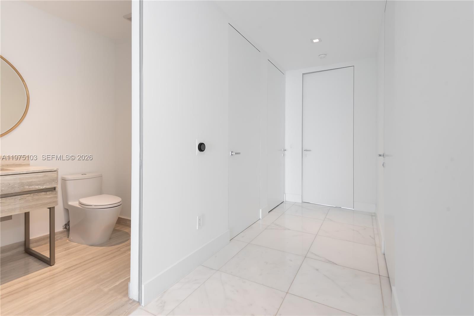 18975 Collins Ave 801 Property Photo 34