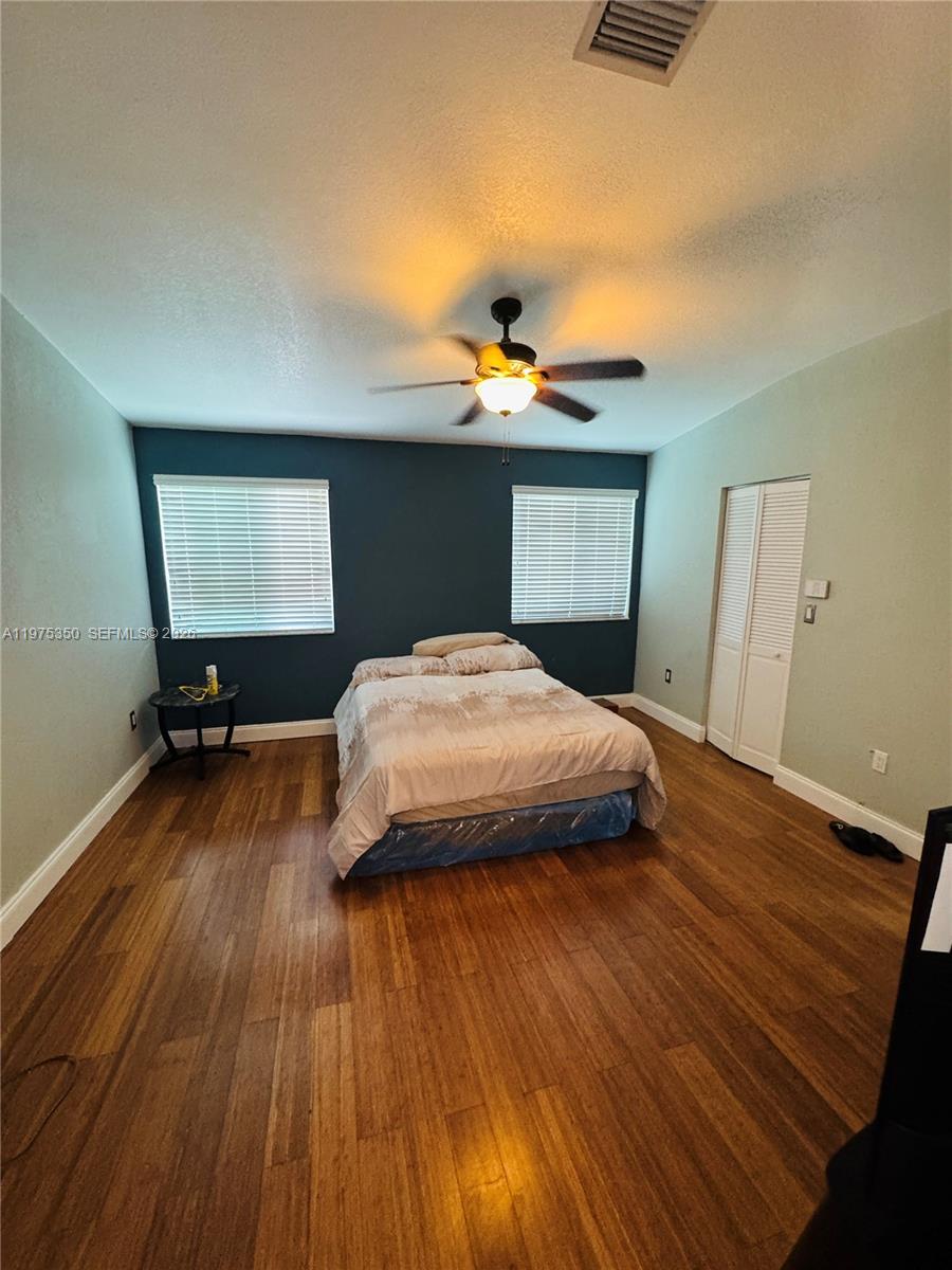 10207 Sw 20th Ct Property Photo 9