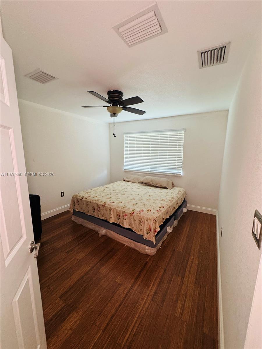 10207 Sw 20th Ct Property Photo 18