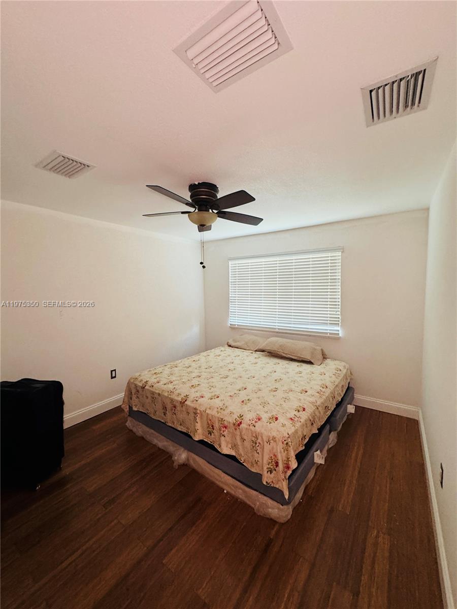10207 Sw 20th Ct Property Photo 19