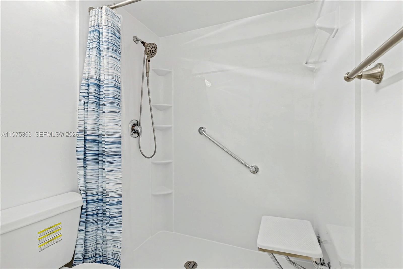 6701 N University Dr 210 Property Photo 20