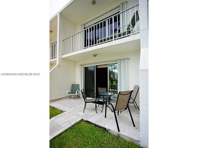 881 Ocean Dr Th7 Property Photo 20