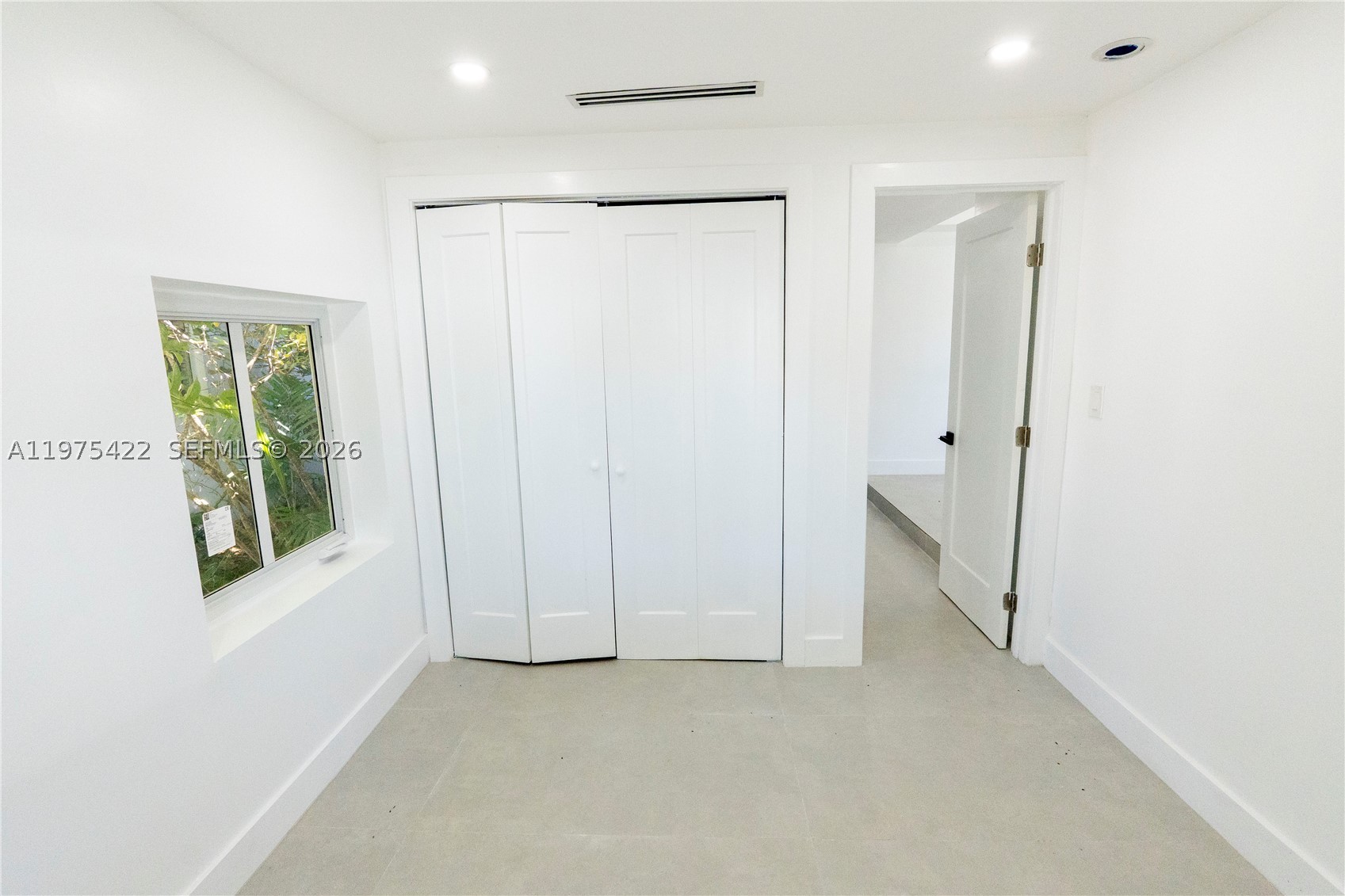 905 Tangier St Property Photo 7