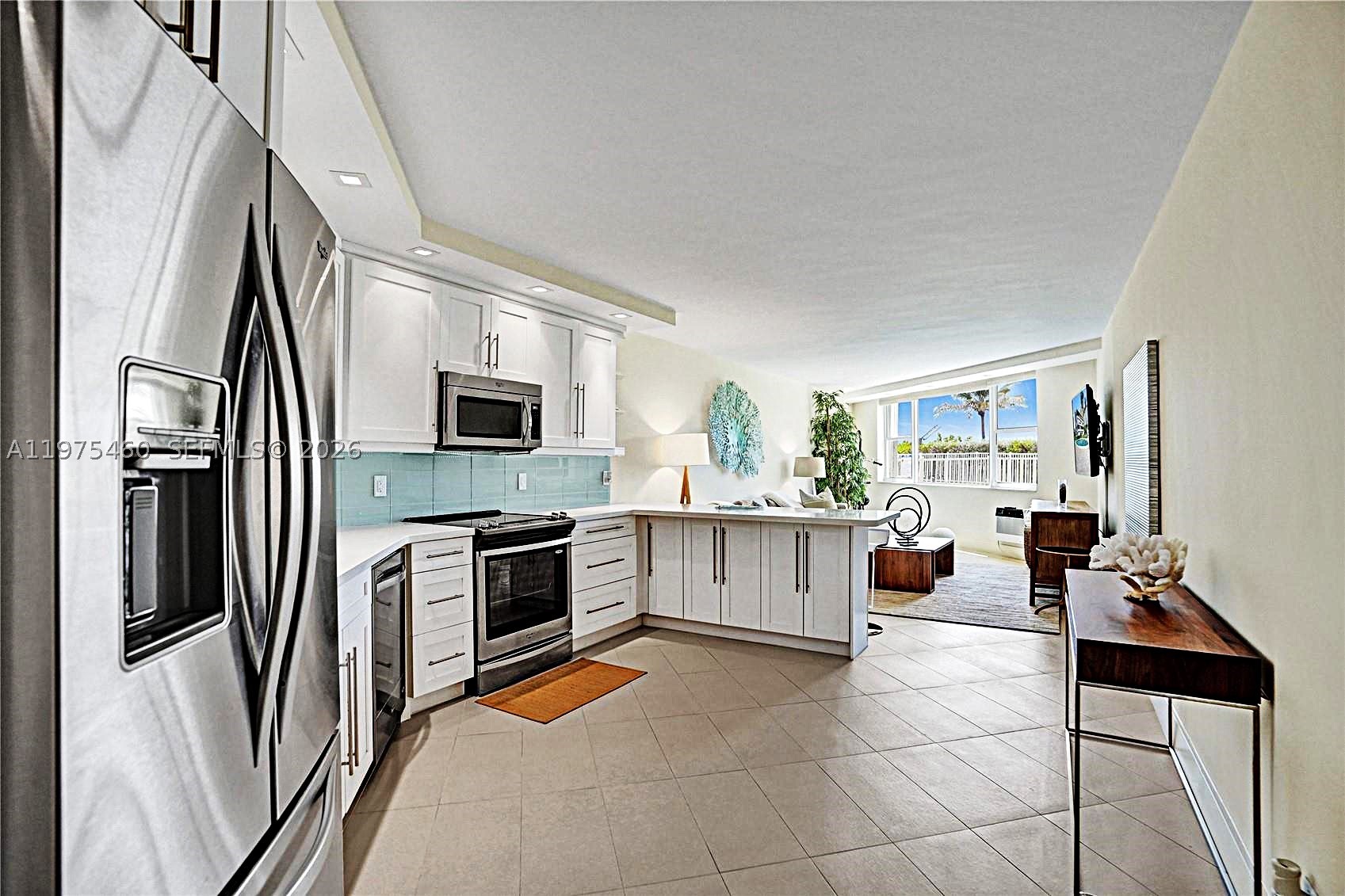 1936 S Ocean 21D Property Photo 1