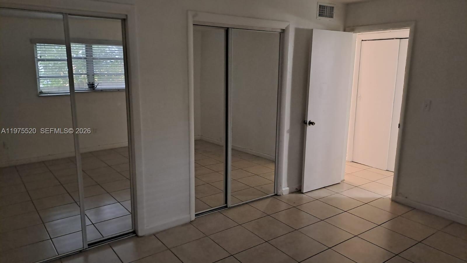 A11975520 Property Photo 2