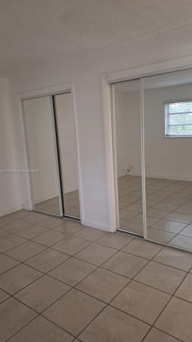A11975520 Property Photo 6